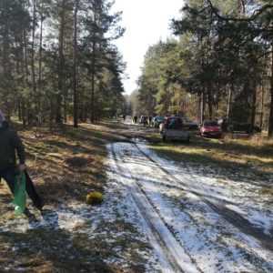 Mieszkańcy Sochocina wspólnie sprzątali las [FOTO-VIDEO]